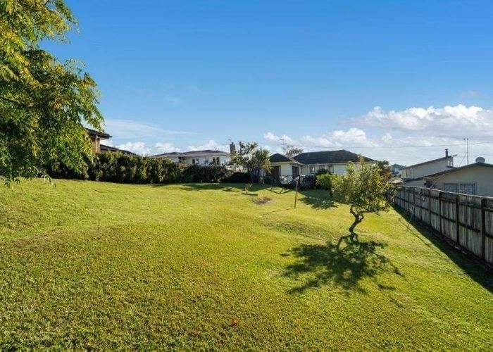  at 67 McLeod Road, Te Atatu South, Waitakere City, Auckland