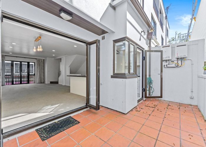  at 15B Rose Road, Grey Lynn, Auckland