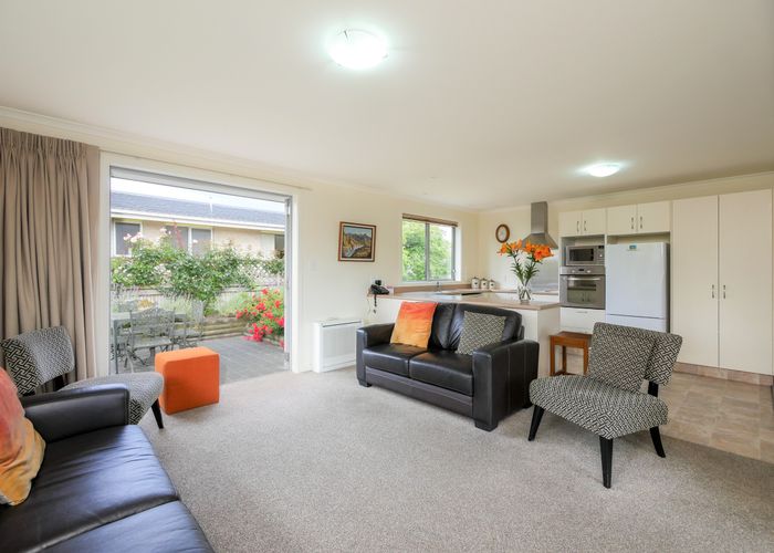  at 19B Queens Drive, Saint Kilda, Dunedin