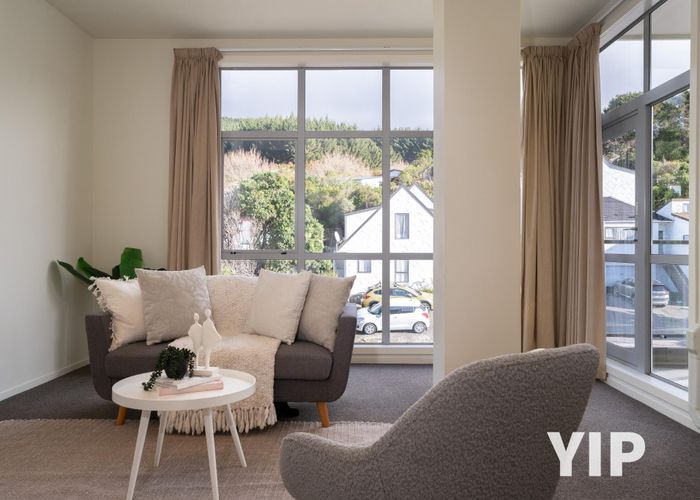  at 3/20 Main Road, Tawa, Wellington