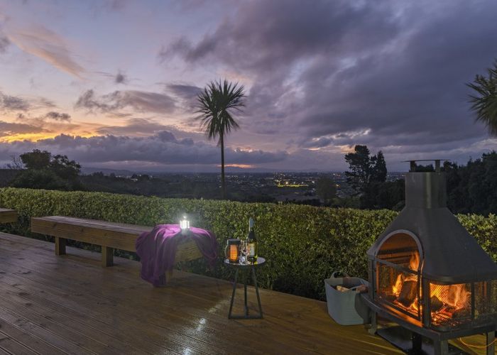 at 32 Roger Guy Place, Welcome Bay, Tauranga