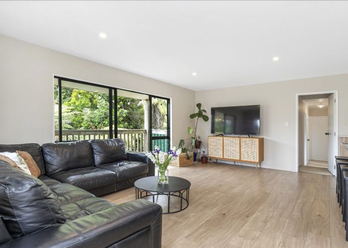  at 2/311 Rangatira Road, Beach Haven, North Shore City, Auckland