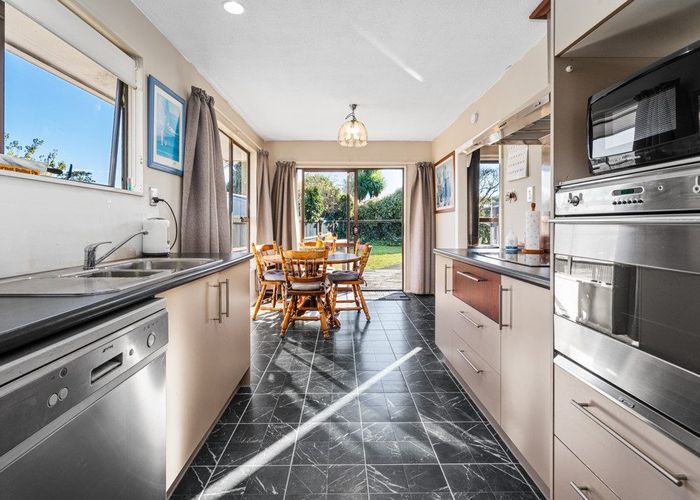  at 59 Oakley Crescent, Hornby, Christchurch City, Canterbury