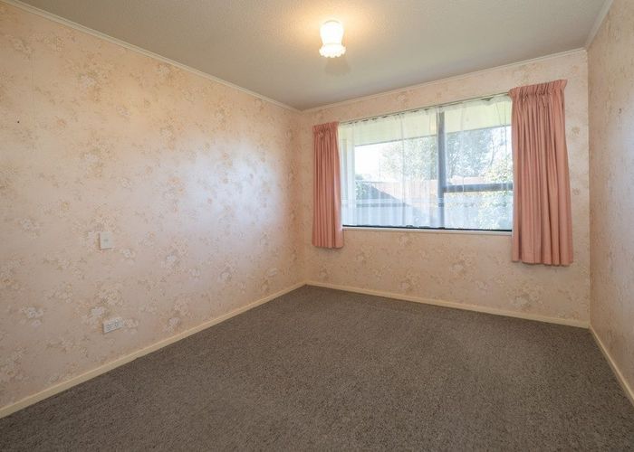  at 8 Knox Place, Tinwald, Ashburton, Canterbury