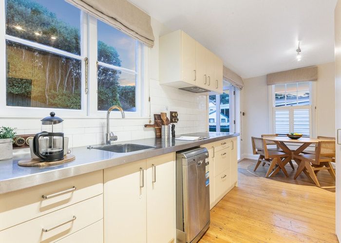  at 25 Bombay Street, Ngaio, Wellington, Wellington