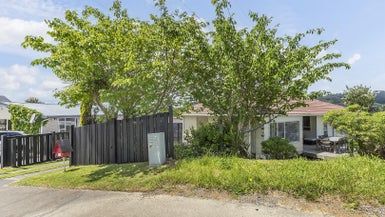  at 11 Admiralty Street, Crofton Downs, Wellington