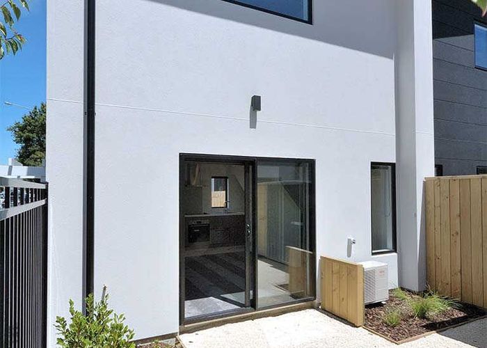  at 1/269 Barbadoes Street, Christchurch Central, Christchurch