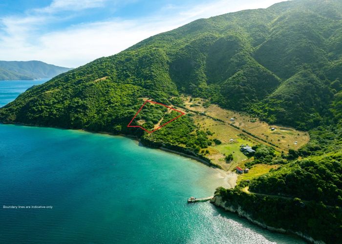 For sale Lot 8 and Lot 10 Onauku Bay, Queen Charlotte Sounds