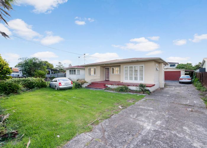  at 6 Atkinson Avenue, Papatoetoe, Auckland