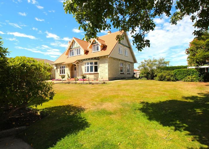  at 76 Wharfe Street, South Hill, Oamaru