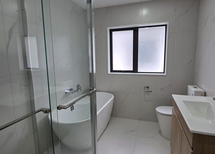  at Nicola Place, Mangere, Manukau City, Auckland