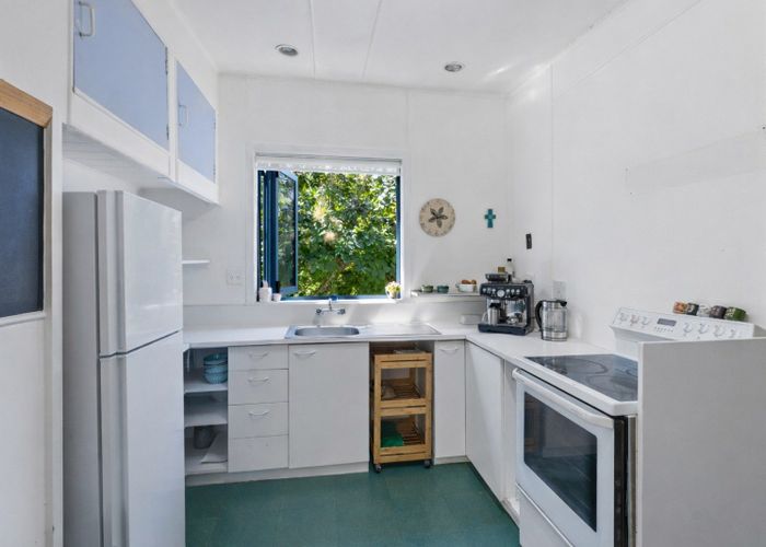  at 26 Makora Road, Otaihanga, Kapiti Coast, Wellington