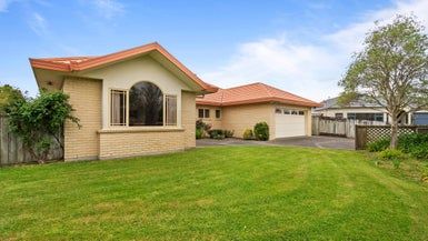  at 35 Madison Avenue, Milson, Palmerston North