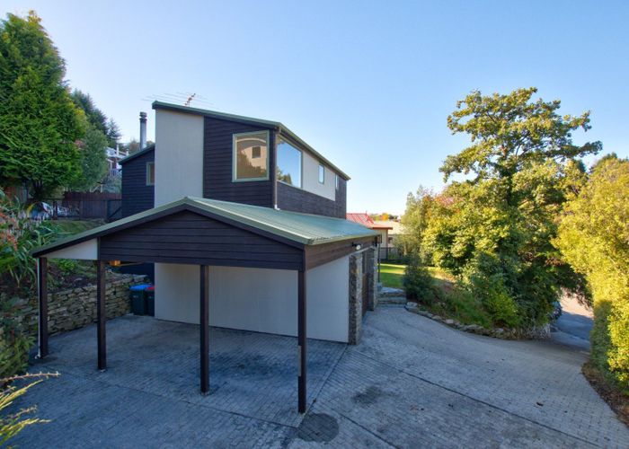  at 19 Wye Place, Fernhill, Queenstown
