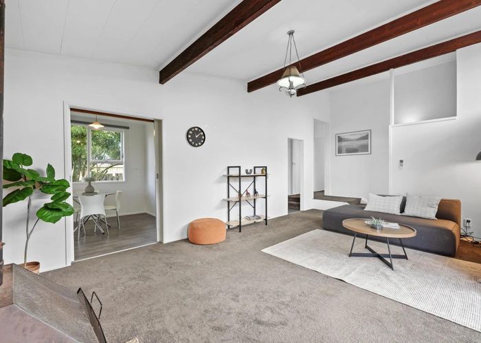  at 5 Ben Lora Place, Mangere East, Auckland