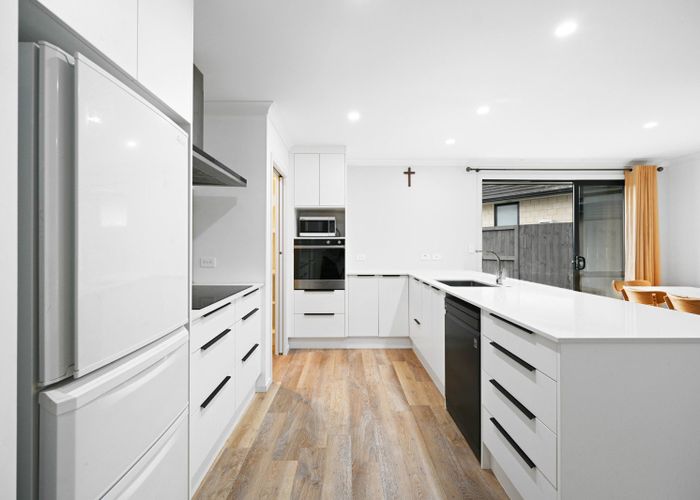  at 41 North Ridge Drive, Rototuna North, Hamilton