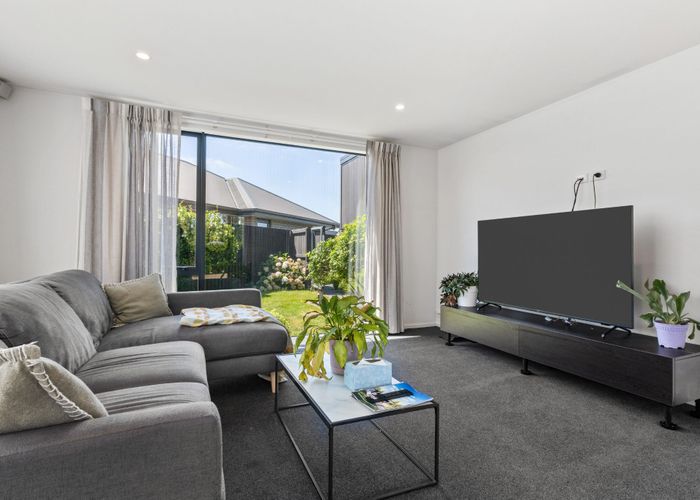  at 11 Blaenavon Lane, Halswell, Christchurch City, Canterbury