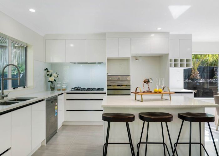  at 31 Cricklade Terrace, Windsor Park, Auckland