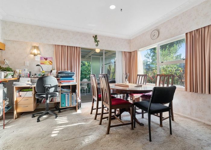  at 1 Freshney Place, Hill Park, Manukau City, Auckland