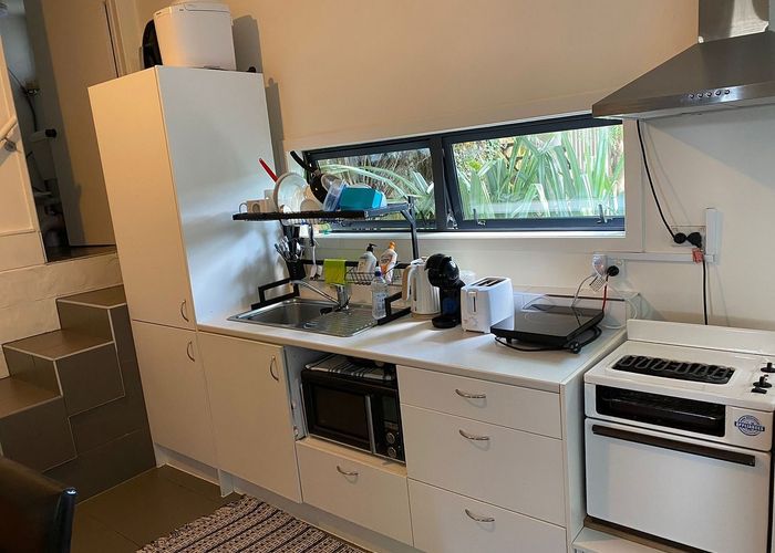  at 324B Swanson Road, Henderson, Auckland