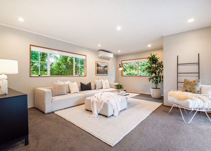  at 4/24 Stanley Avenue, Milford, Auckland