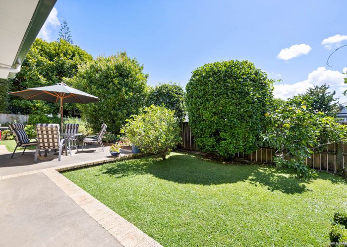 Free property data for 10A Oak Street, Royal Oak, Auckland homes.co.nz