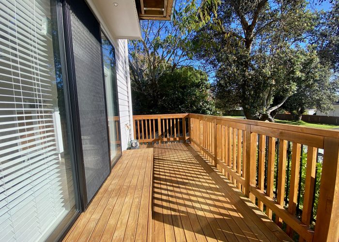  at 2/20 Eban Ave, Hillcrest, North Shore City, Auckland