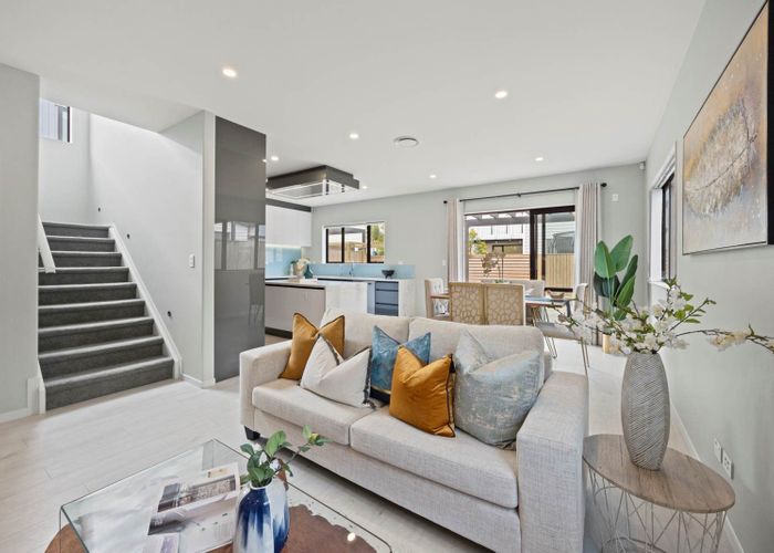  at 35 Toanui Road, Hobsonville, Waitakere City, Auckland