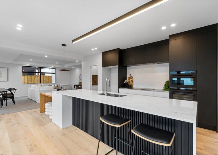  at 6 Clifford Avenue, Merivale, Christchurch