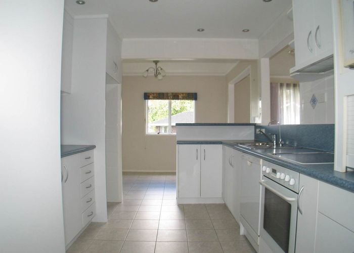  at 14 Newstead Avenue, Browns Bay, North Shore City, Auckland