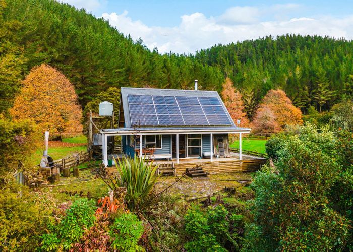  at 2005 Ongarue Stream Road, Taumarunui, Ruapehu, Manawatu / Whanganui