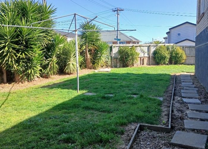  at 1/20 Victoria Road, Papatoetoe, Manukau City, Auckland