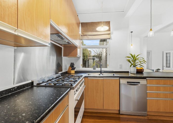  at 66 Eden Street, Island Bay, Wellington, Wellington