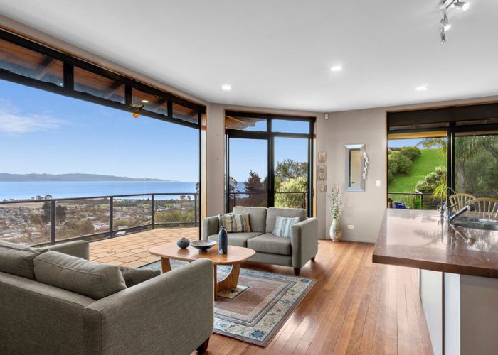  at 9 Zeehaen Place, Britannia Heights, Nelson, Nelson / Tasman