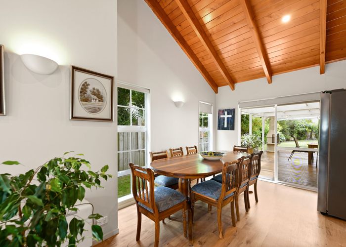  at 37 Bouverie Crescent, Flagstaff, Hamilton, Waikato