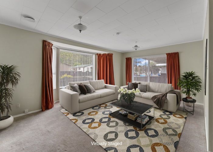  at 2/52 Gemstone Drive, Birchville, Upper Hutt