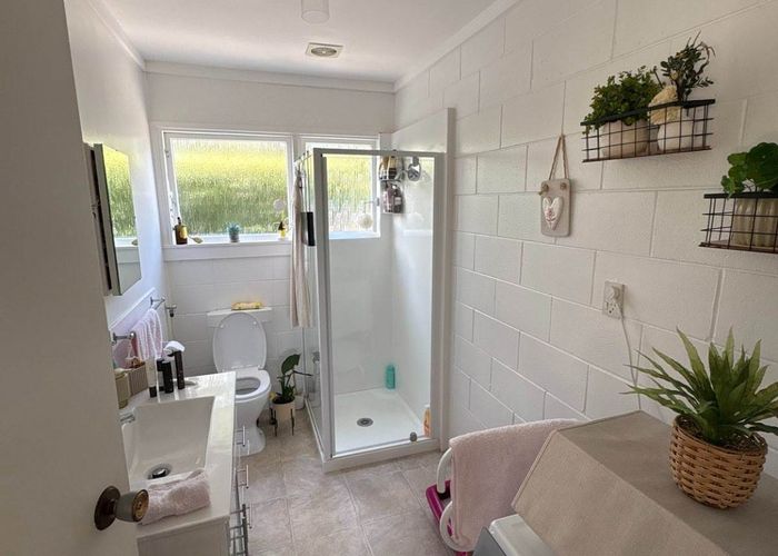  at 16A Worcester Road, Meadowbank, Auckland City, Auckland