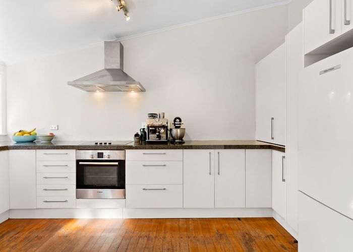  at 1/16A Bardia Street, Belmont, North Shore City, Auckland