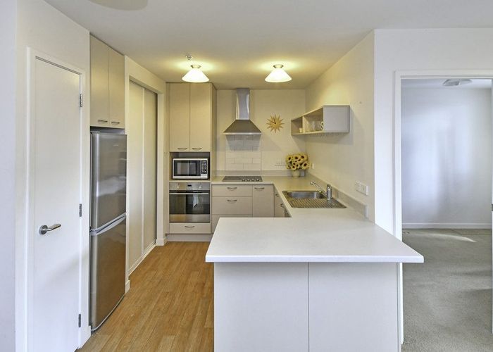  at 10b/128 St George Street, Papatoetoe, Manukau City, Auckland