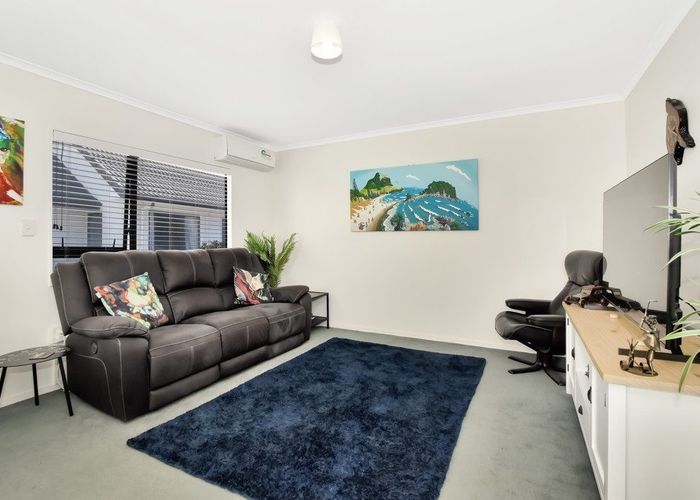  at 8E Heath Street, Mount Maunganui