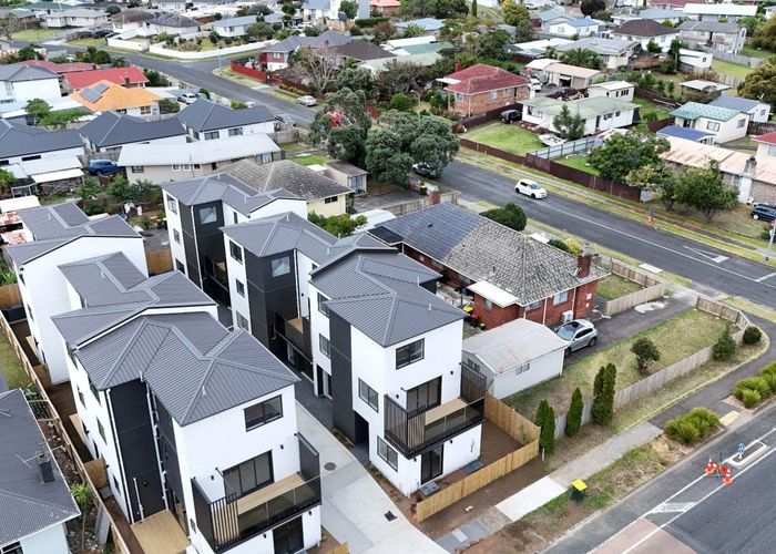  at A,B,C,D & /58 Friesian Drive, Mangere, Manukau City, Auckland