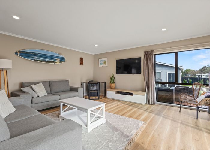  at 156 Pine Avenue, South New Brighton, Christchurch