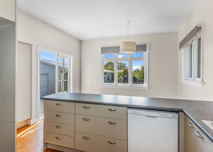  at 42 Windermere Road, Papanui, Christchurch