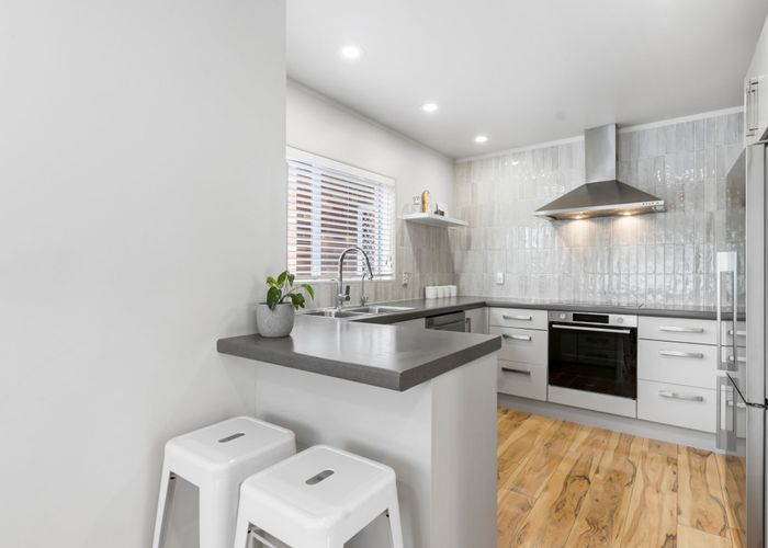  at 6 Waipa Street, Birkenhead, North Shore City, Auckland