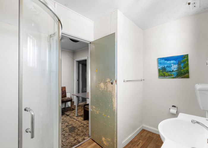  at 10 Lake Terrace Road, Burwood, Christchurch City, Canterbury