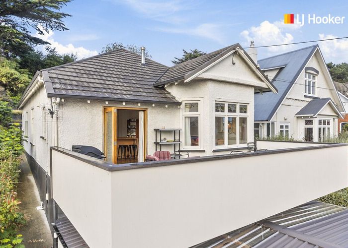  at 155 Victoria Road, Saint Clair, Dunedin