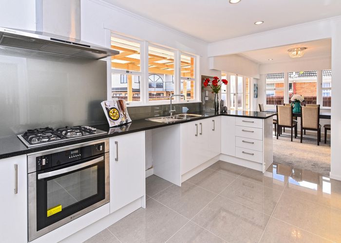  at 40 Sunnyside Crescent, Papatoetoe, Auckland