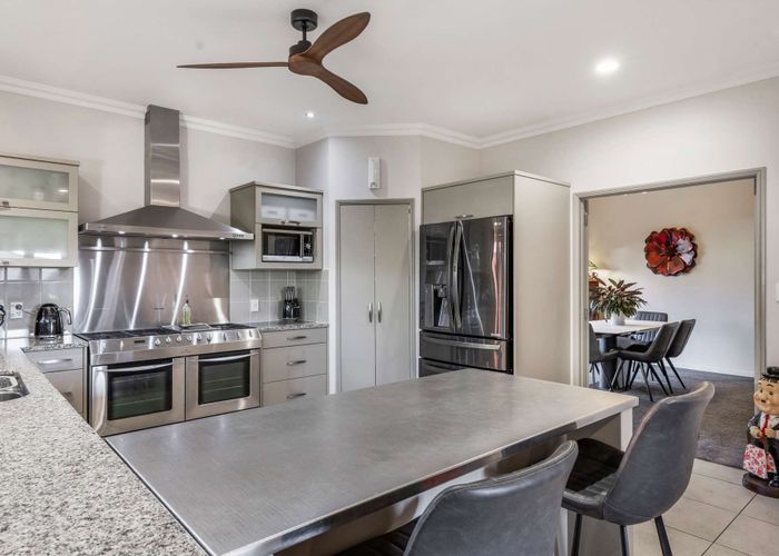  at 176B Heta Road, Highlands Park, New Plymouth, Taranaki