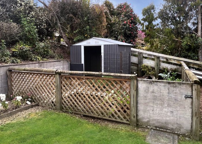  at 2/13 Scenic Heights, Acacia Bay, Taupō