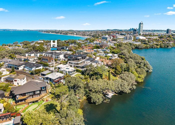  at 278 Hurstmere Road, Takapuna, North Shore City, Auckland